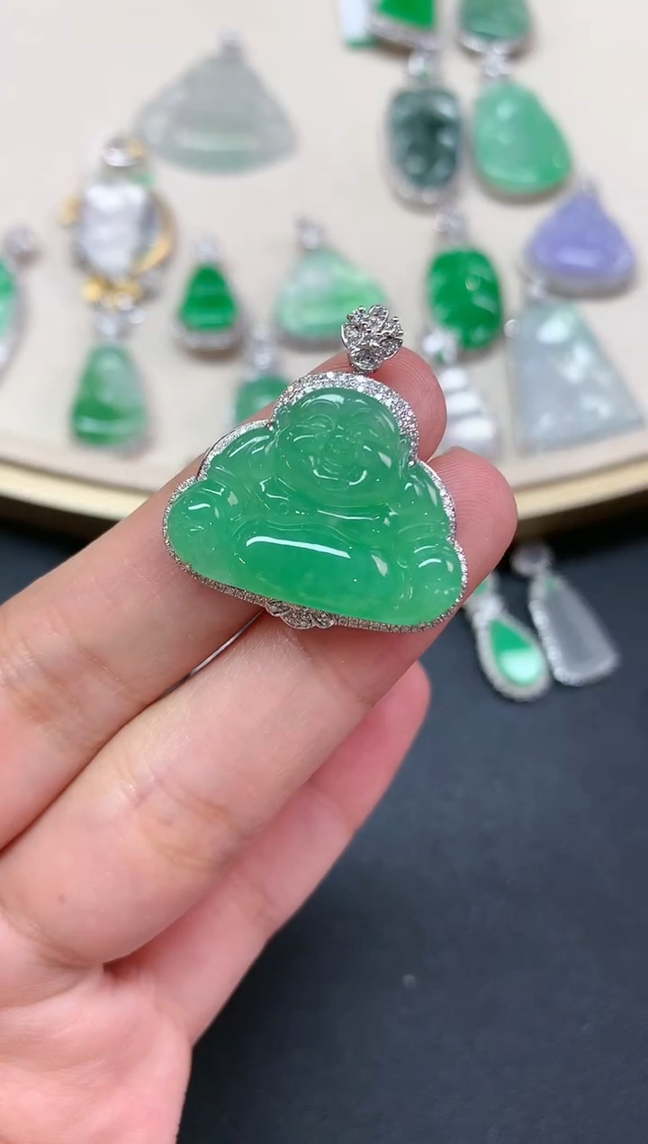 【闪购商品】翡翠吊坠(不含链)18K金镶嵌Q22|12800