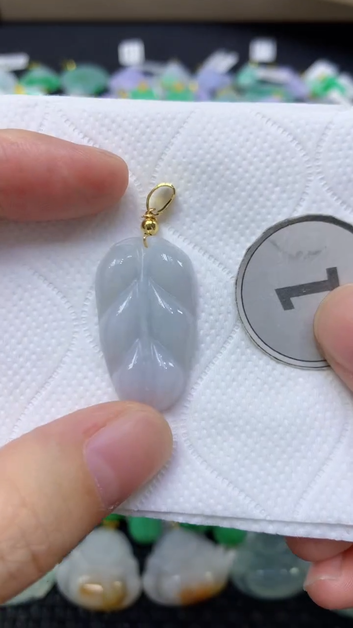 颈饰未镶嵌翡翠天然缅甸翡翠A货