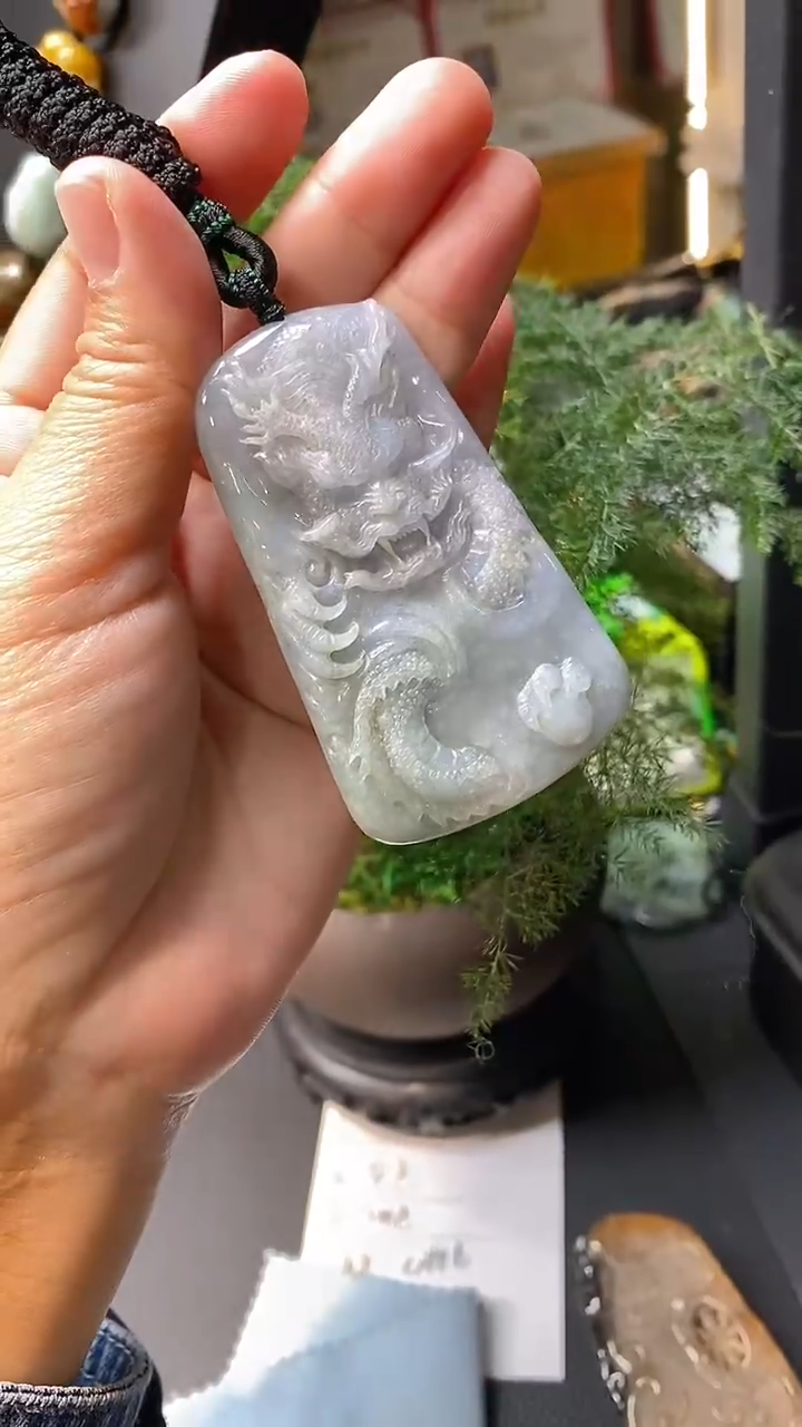 【闪购商品】翡翠颈饰未镶嵌挂件