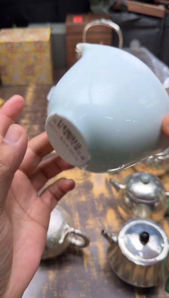 清*得荣器素胎水滴公道杯