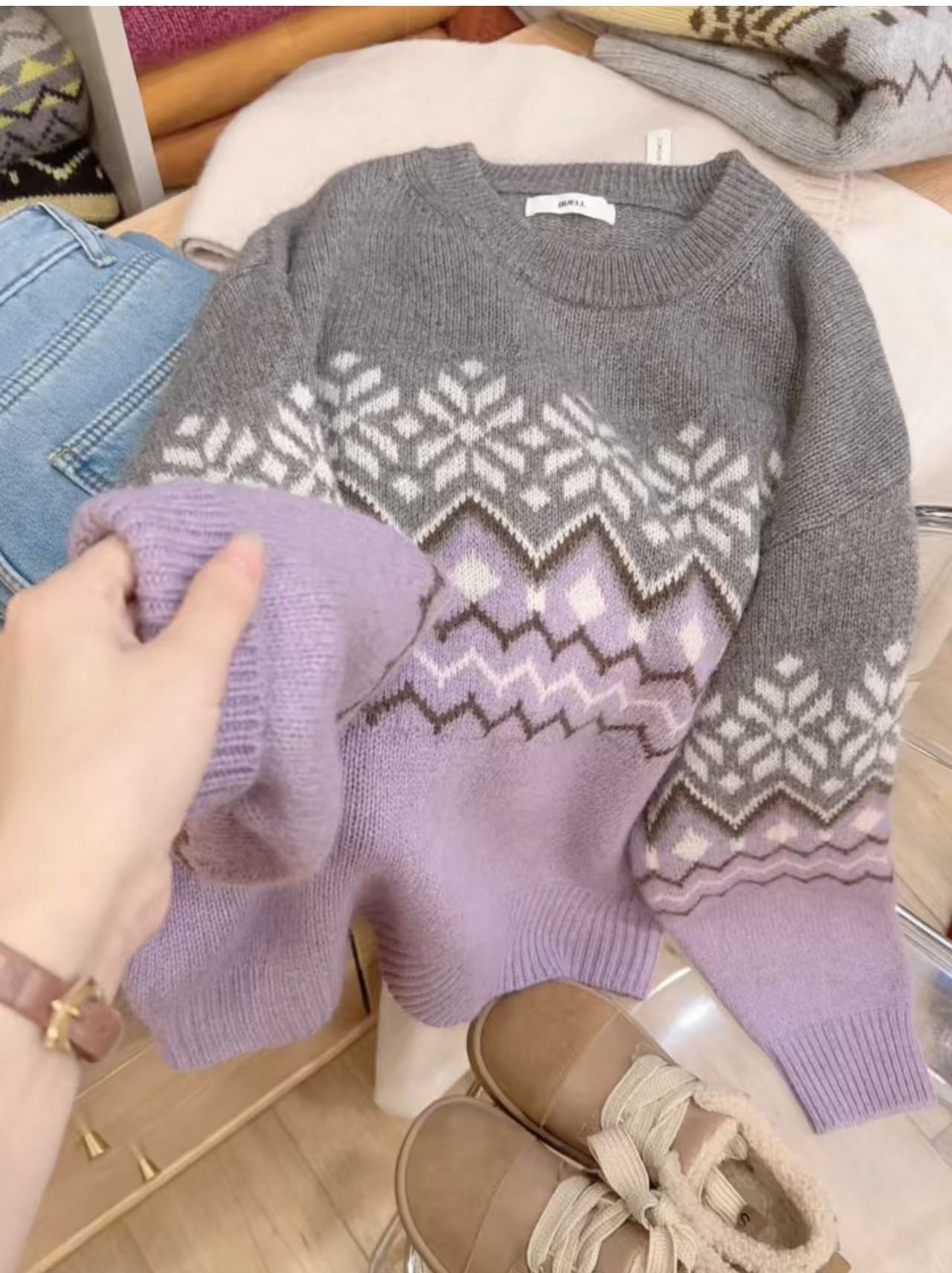 七言家 灰紫雪花撞色波纹加厚毛衣