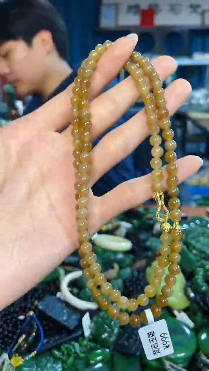 未镶嵌和田玉挂件1