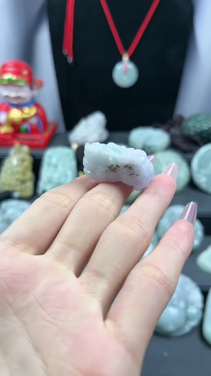 【闪购商品】翡翠颈饰未镶嵌貔貅