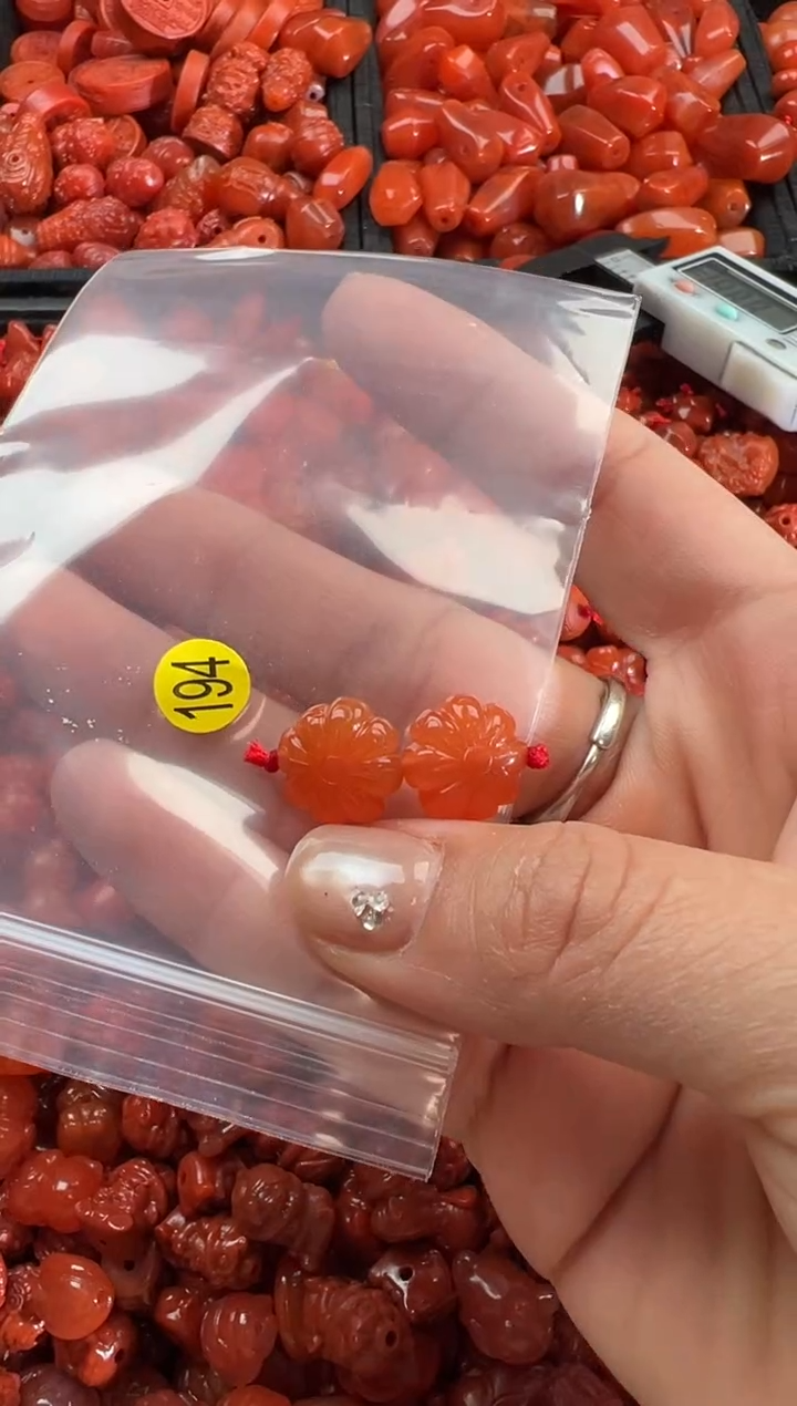 【闪购商品】南红玛瑙手链未镶嵌1