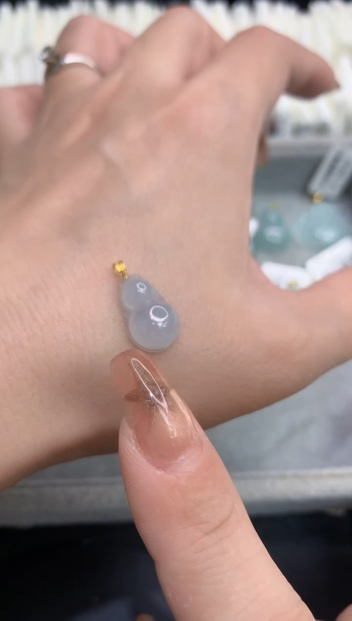 吊坠(不含链)18K金镶嵌翡翠111