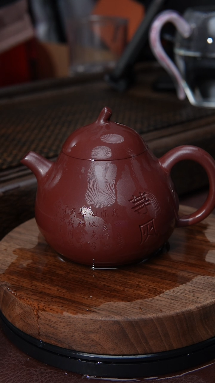 【闪购商品】紫砂茶壶茄瓜紫砂壶刻绘寻风