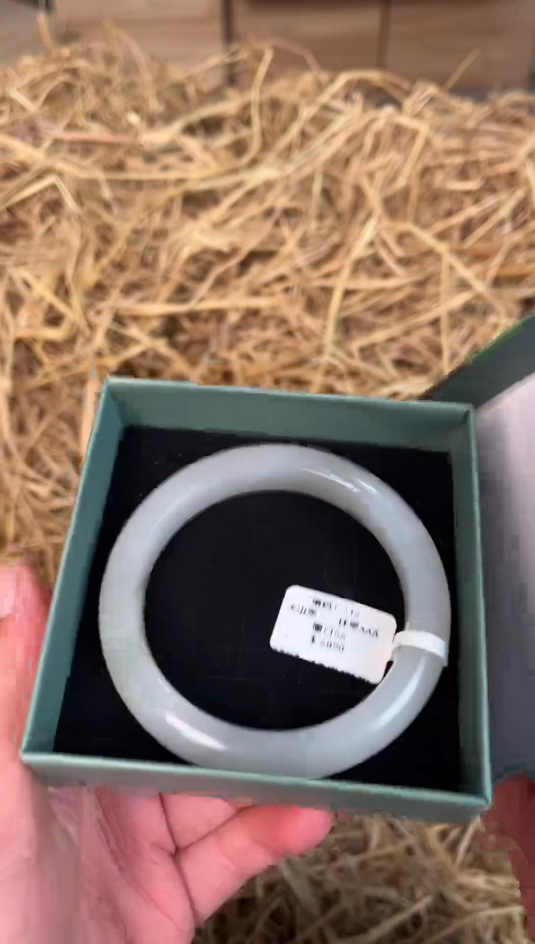 未镶嵌手镯石英质玉T-114