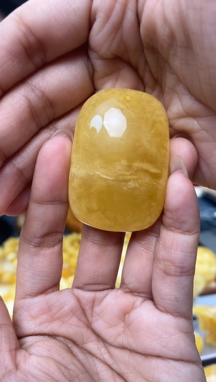 【闪购商品】琥珀裸石未镶嵌天然琥珀蜜蜡牌子