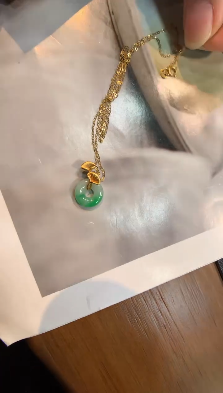 翡翠18K金镶嵌颈饰甜甜圈 套链18K金链