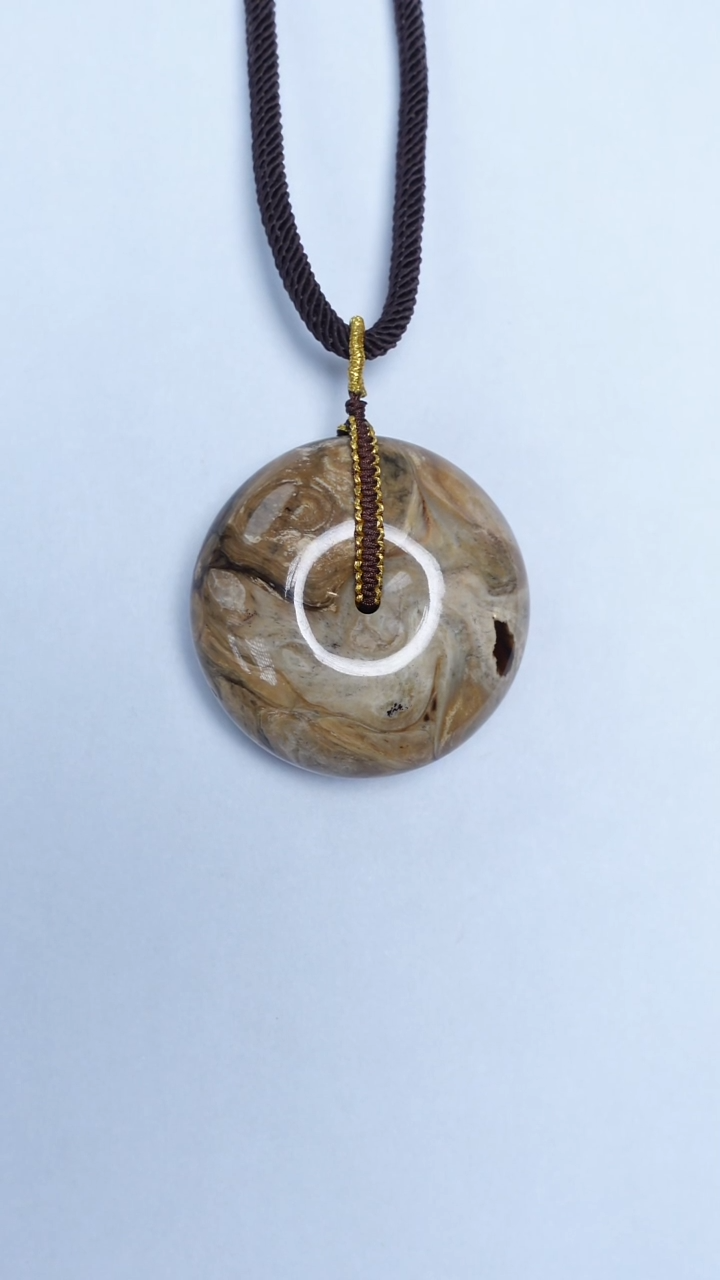 琥珀颈饰未镶嵌缅珀溶洞扣子吊坠