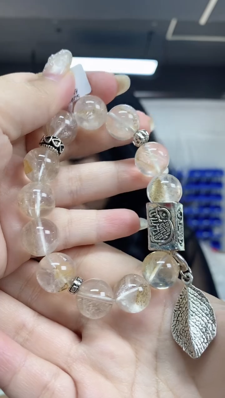 【闪购商品】水晶手串未镶嵌多样性发其一颜色微差