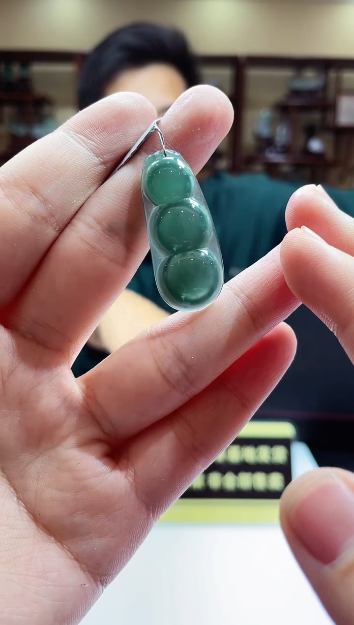 【闪购商品】定制翡翠未镶嵌天然A货翡翠