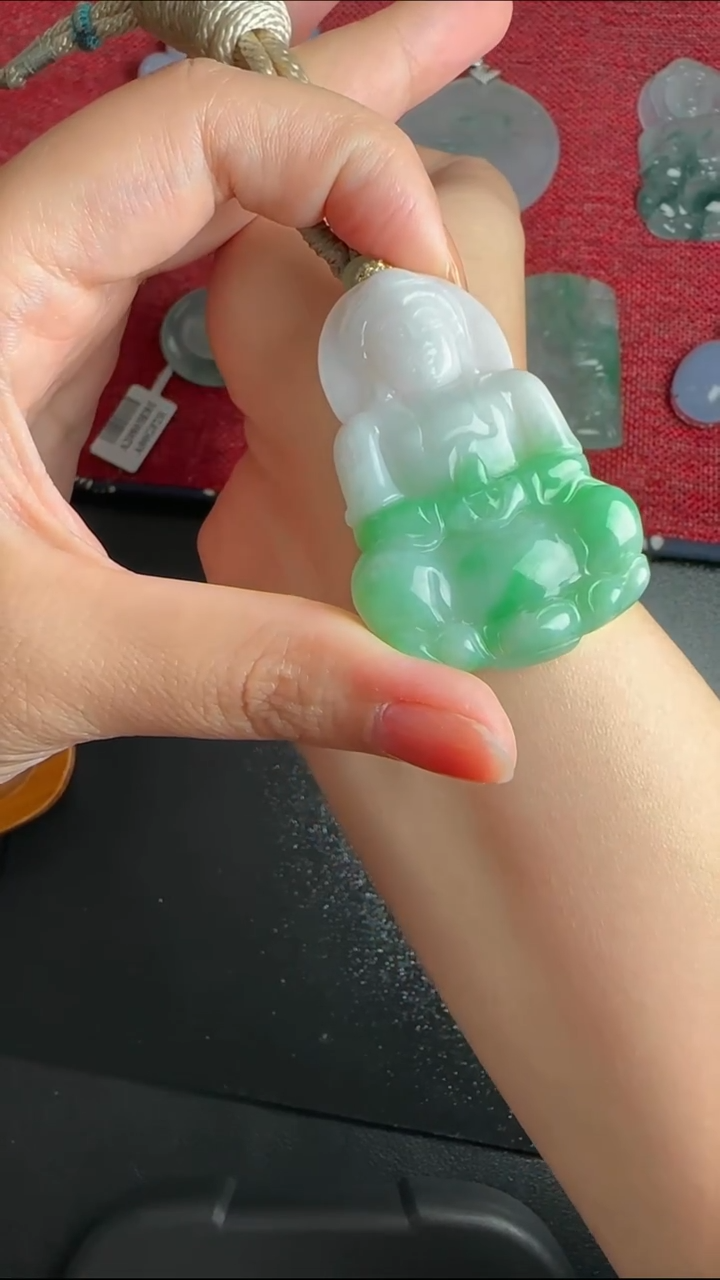 【闪购商品】翡翠颈饰未镶嵌WY0214197