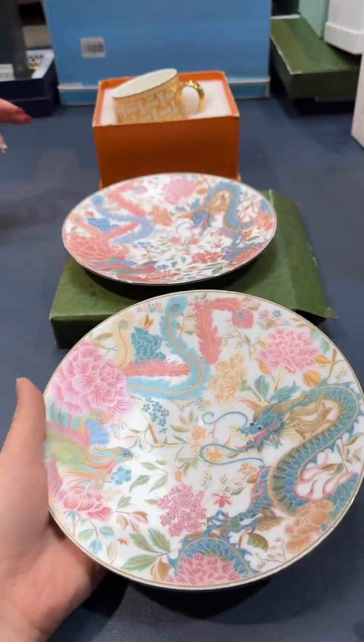 【闪购商品】瓷片E537全场正品，京东包邮