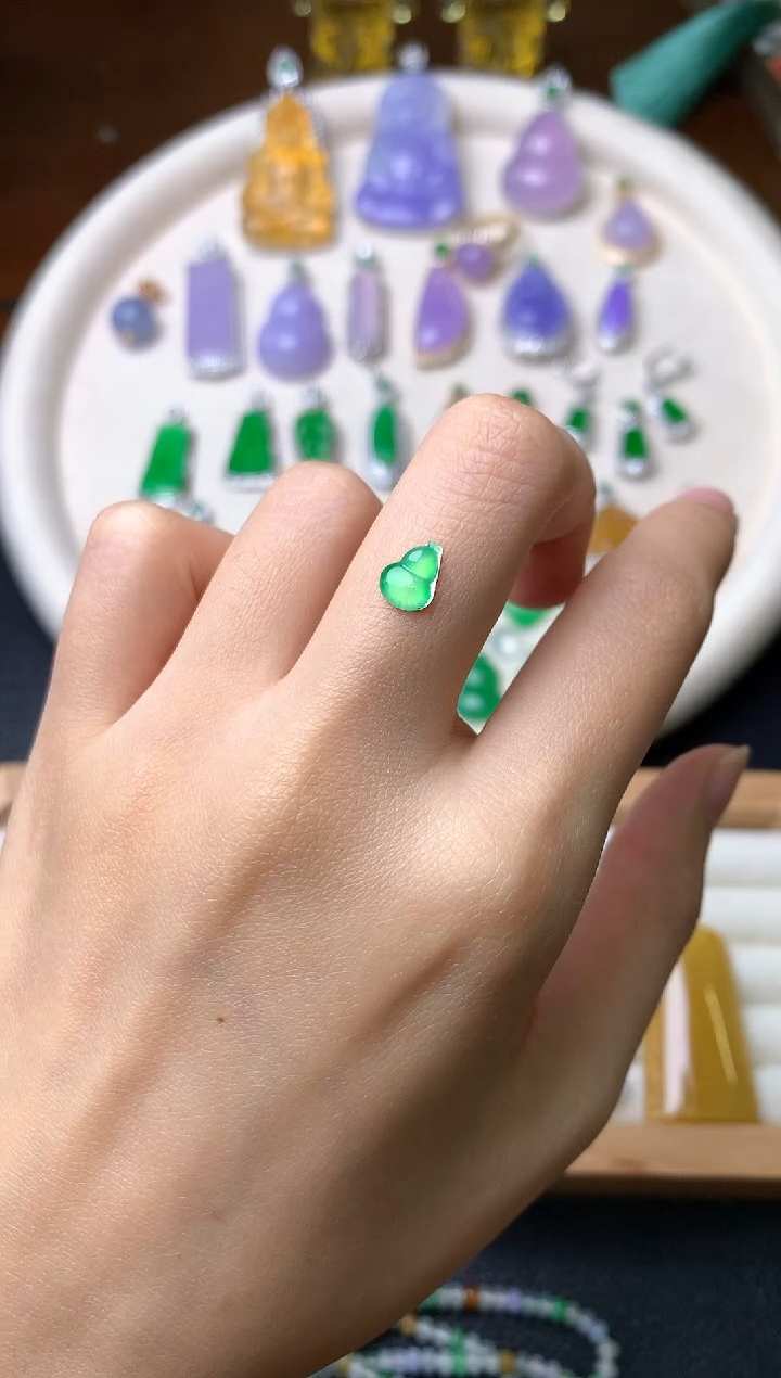 【闪购商品】定制翡翠未镶嵌裸石（镶嵌定制）