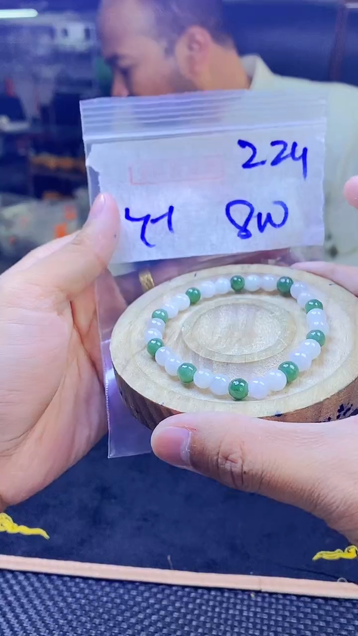 【闪购商品】定制翡翠未镶嵌纯天然缅料翡翠 多样性发货只发其一