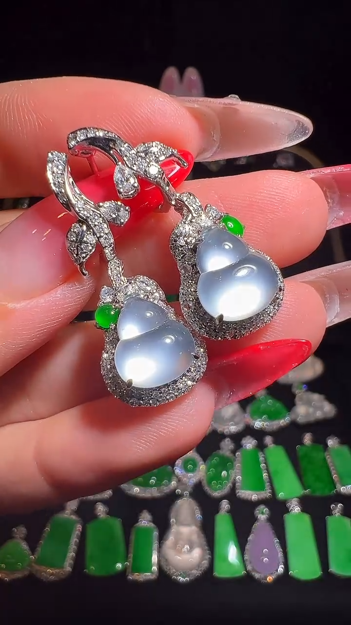 吊坠(不含链)18K金镶嵌翡翠吊坠