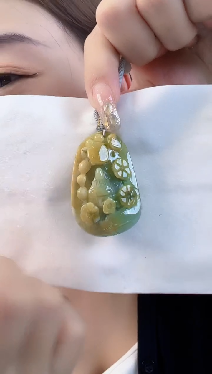 【闪购商品】翡翠颈饰未镶嵌翡翠莲花悟道