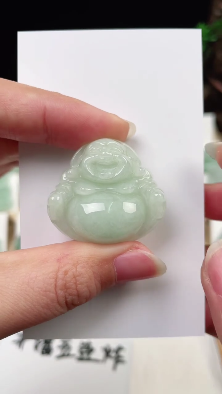【闪购商品】翡翠颈饰未镶嵌佛公