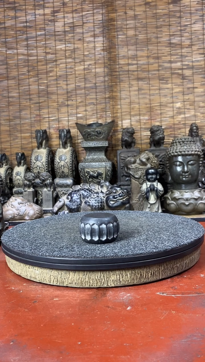 石材天然青石石雕把件小鼓