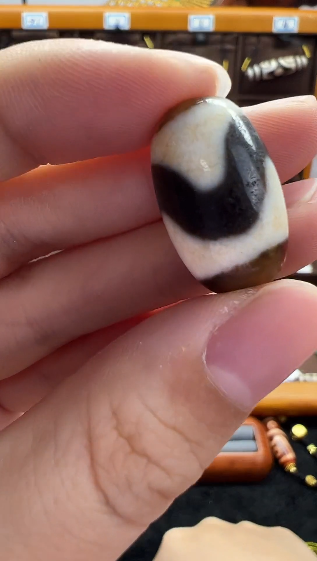 玛瑙/玉髓（覆膜）颈饰未镶嵌144.(微瑕)