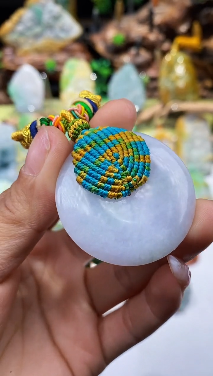 【闪购商品】翡翠颈饰未镶嵌翡翠A货