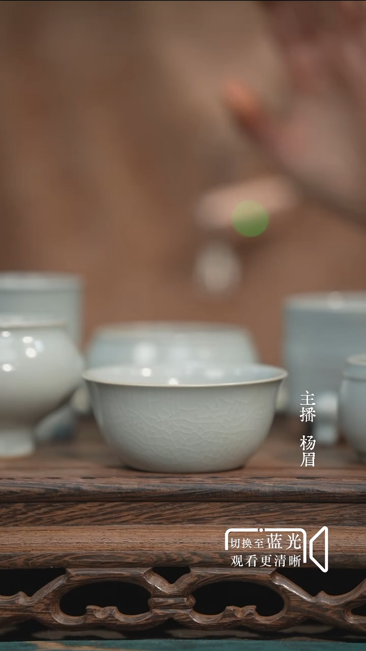 神****在鸡缸杯-朱钰峰-青灰釉-眉