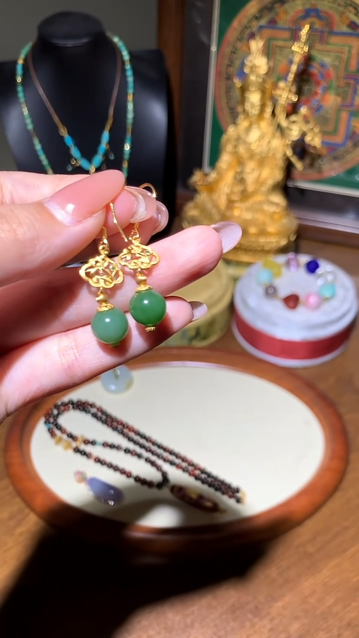 未镶嵌和田玉耳环耳环