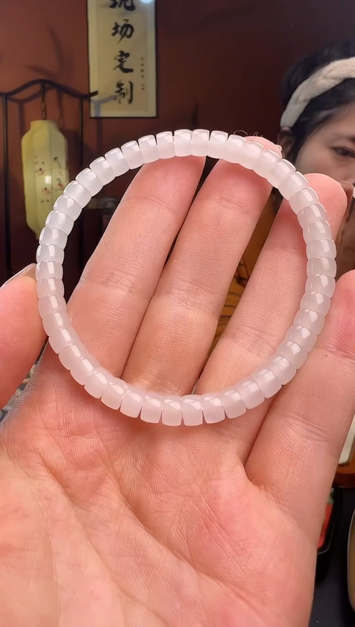 未镶嵌手串和田玉波*安白玉