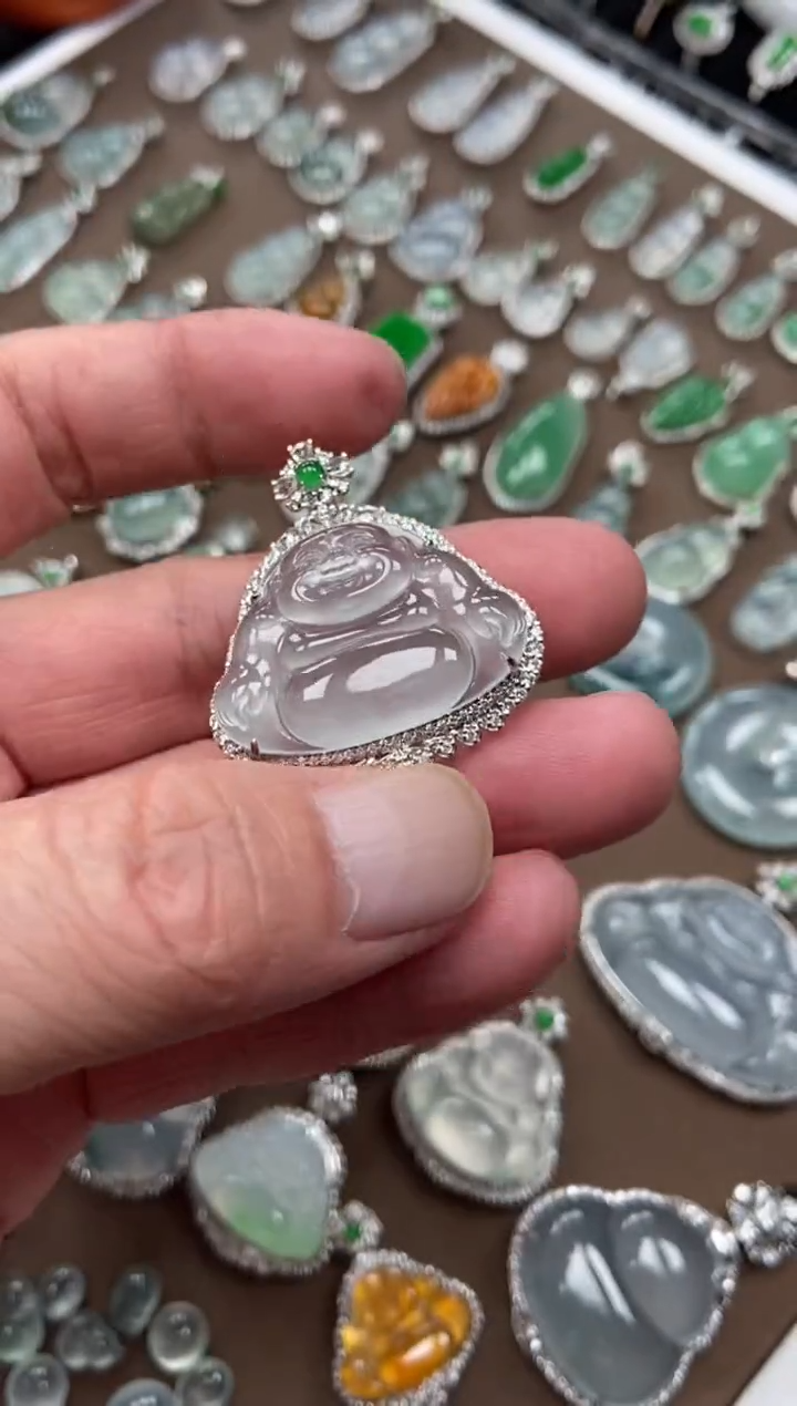 【闪购商品】翡翠吊坠(不含链)18K金镶嵌佛公