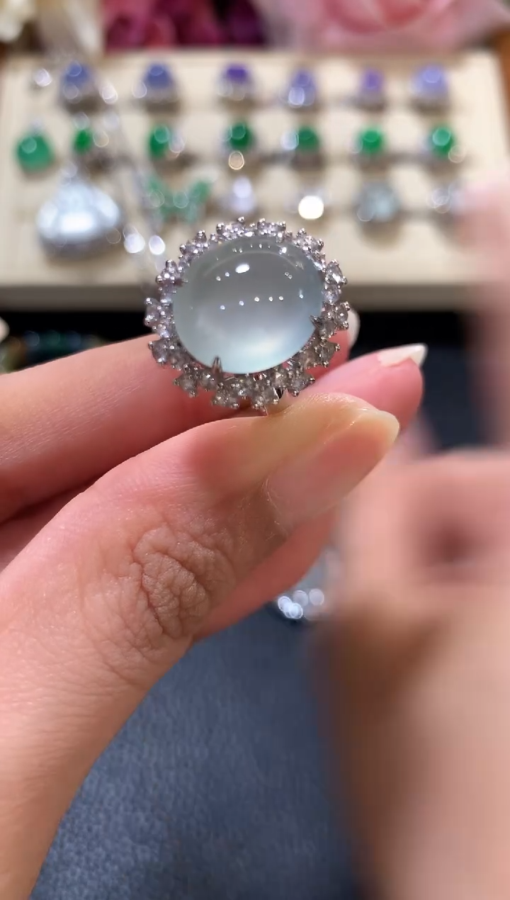 18K金镶嵌戒指翡翠z139  