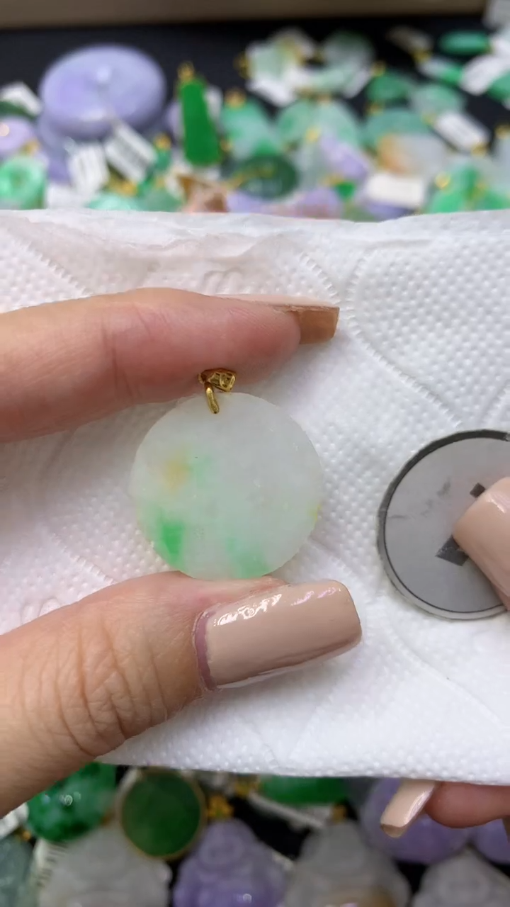 颈饰未镶嵌翡翠天然缅甸翡翠A货