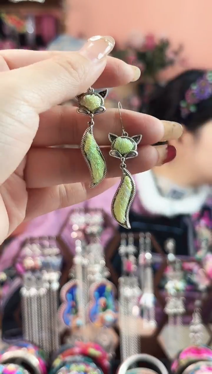 艺枝独绣手工饰品  34