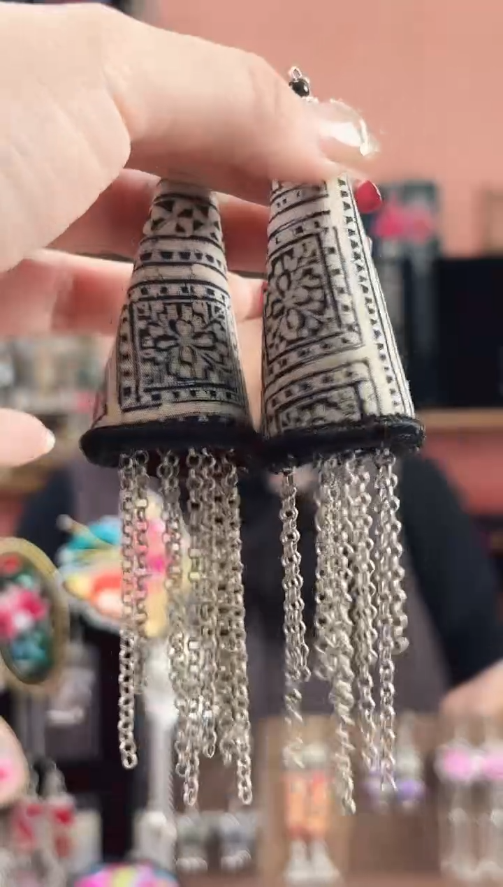 织绣艺枝独绣手工饰品337