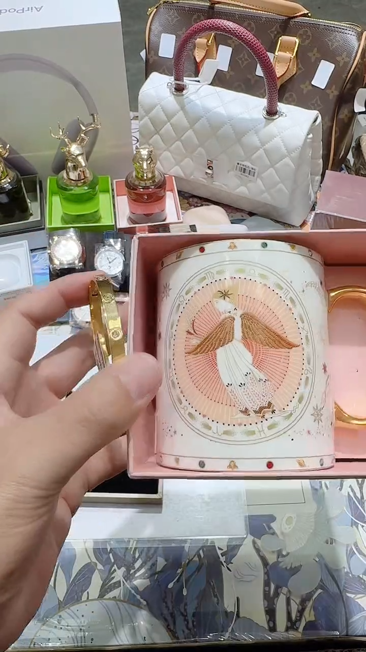 瓷片生活的本意就是开心@@1