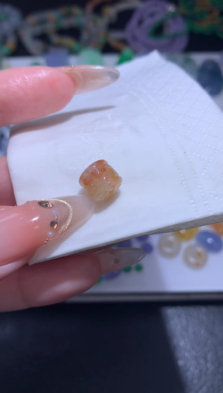 未镶嵌定制翡翠桶珠