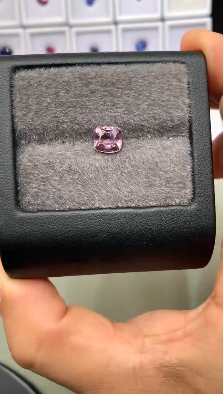 【闪购商品】定制尖晶石裸石未镶嵌枕型 粉色调尖晶石 2.07ct