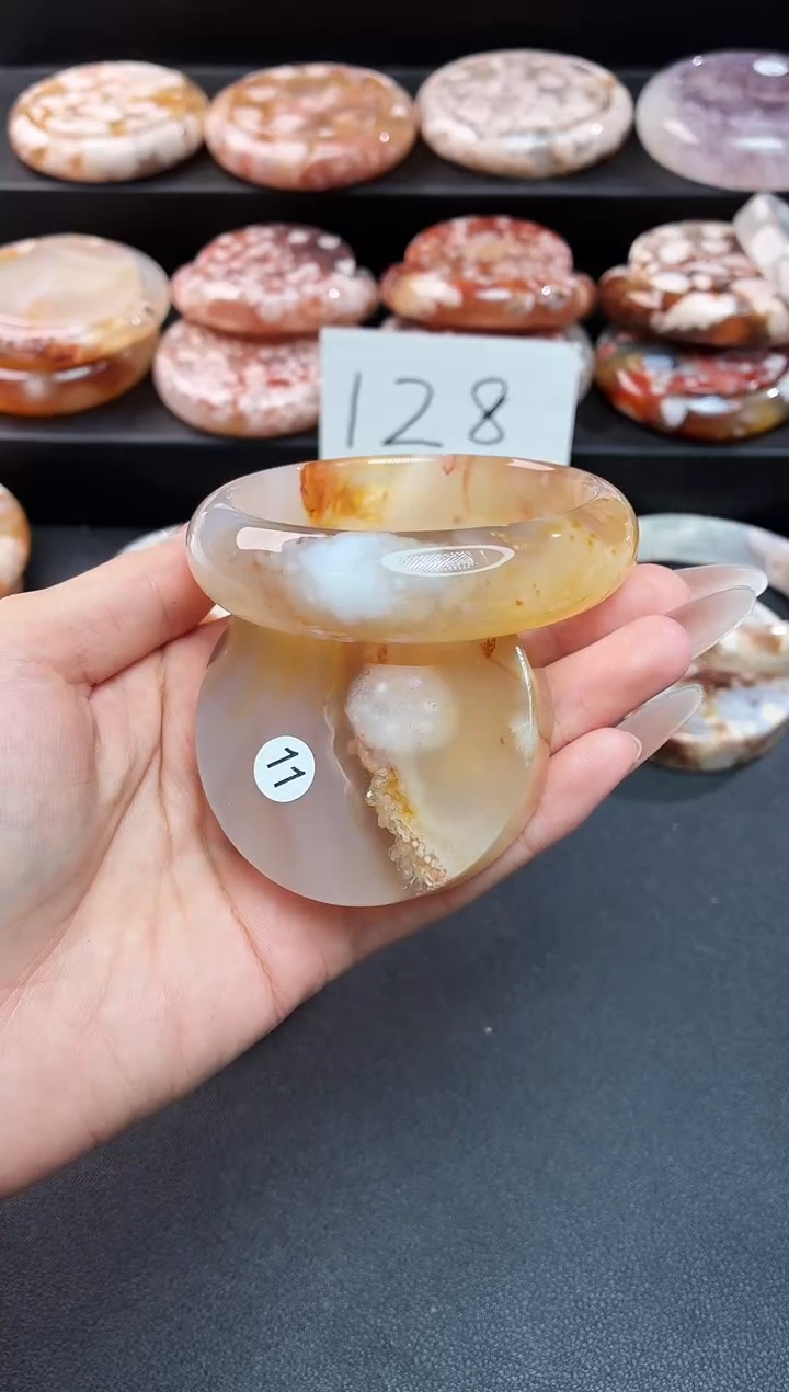 手镯玛瑙/玉髓未镶嵌手镯