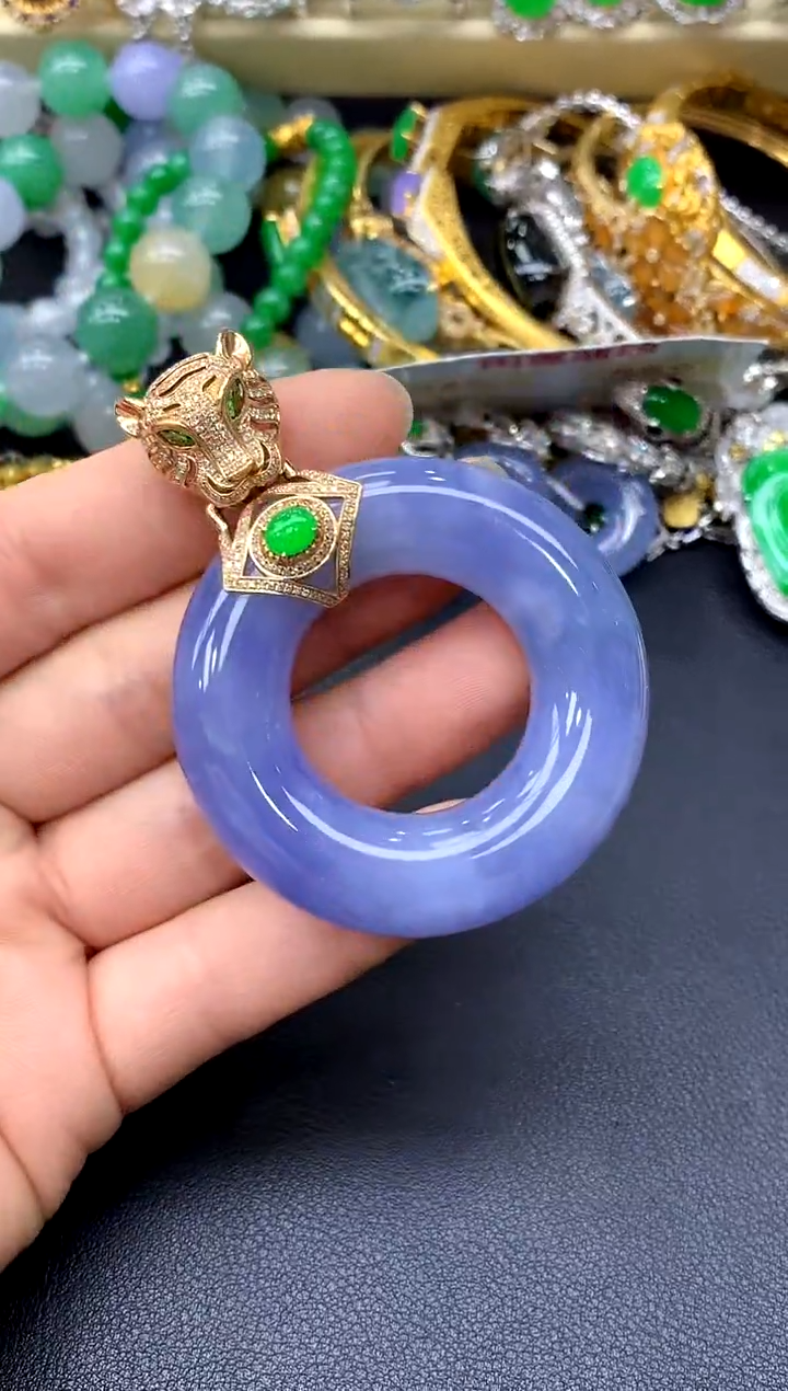 颈饰18K金镶嵌翡翠难**涂425-中国好珍宝