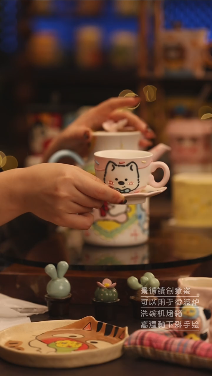 陶瓷景德镇可爱陶瓷釉下彩绘设计师款