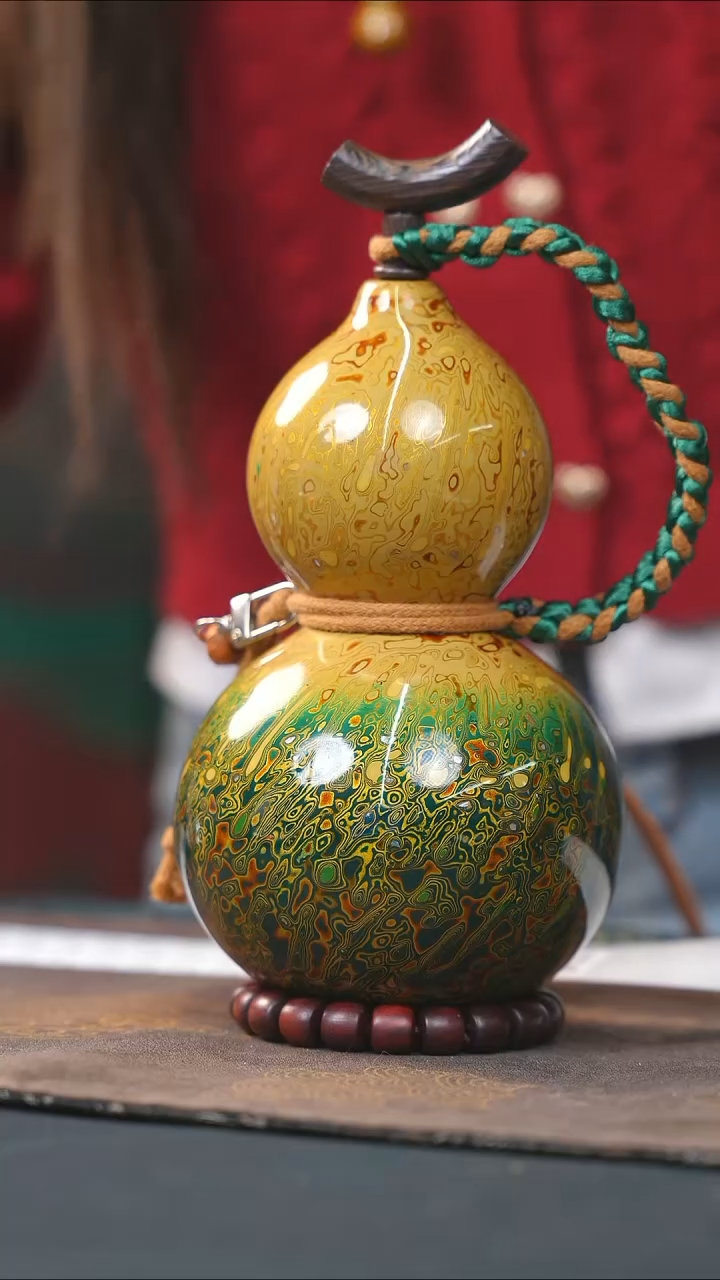 【闪购商品】WK145漆艺酒葫芦不包手串及旋转底座