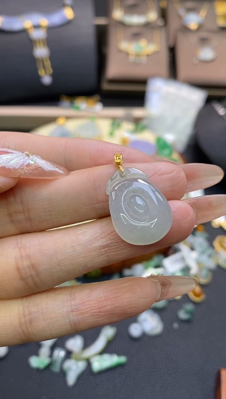 【闪购商品】翡翠颈饰18K金镶嵌净货11924