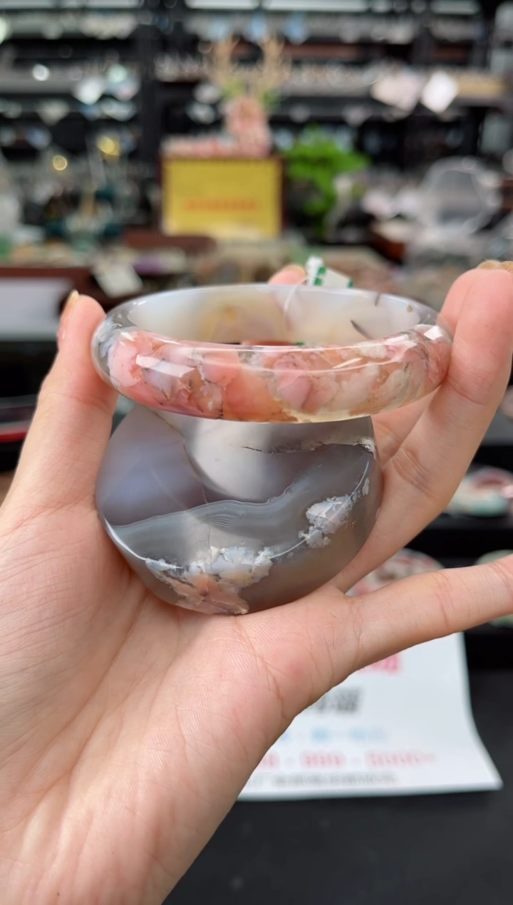 【闪购商品】石英质玉手镯未镶嵌62圈口（赠送镯心）602