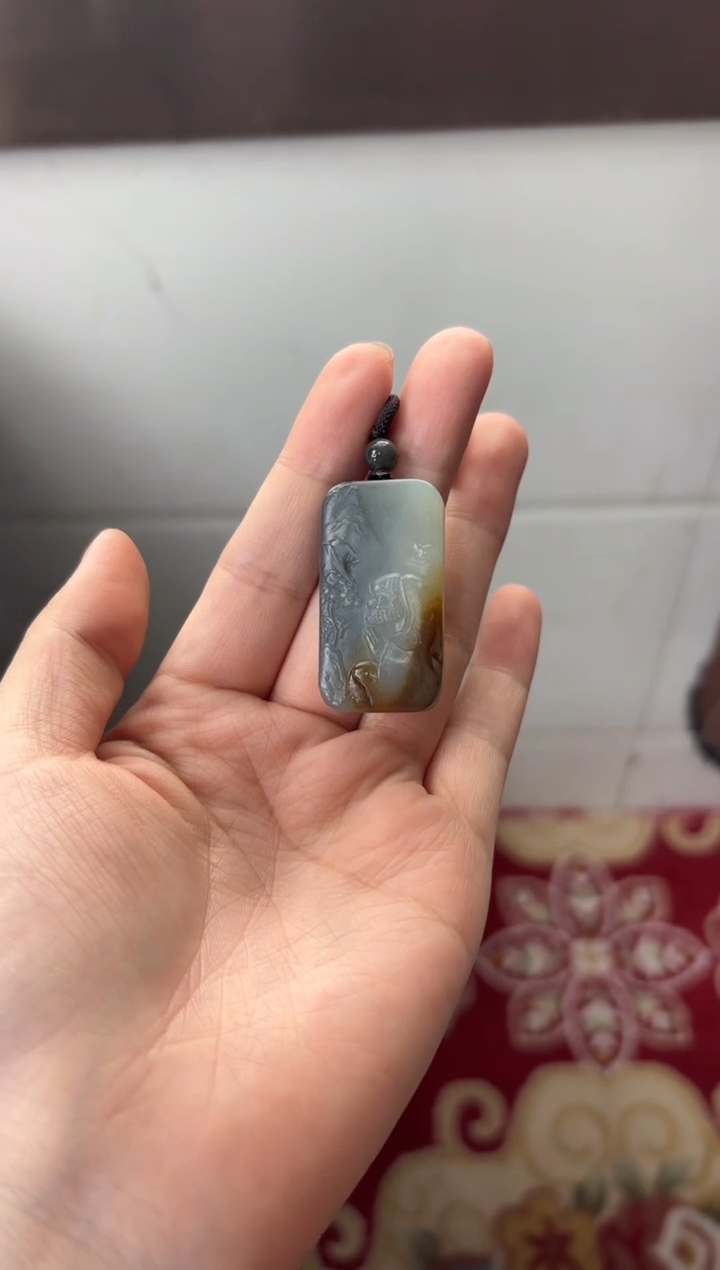 【闪购商品】和田玉吊坠(赠链)未镶嵌若羌微色差吊坠