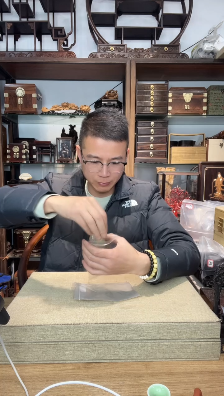 乌木类书架905血檀镶嵌圆珠3颗