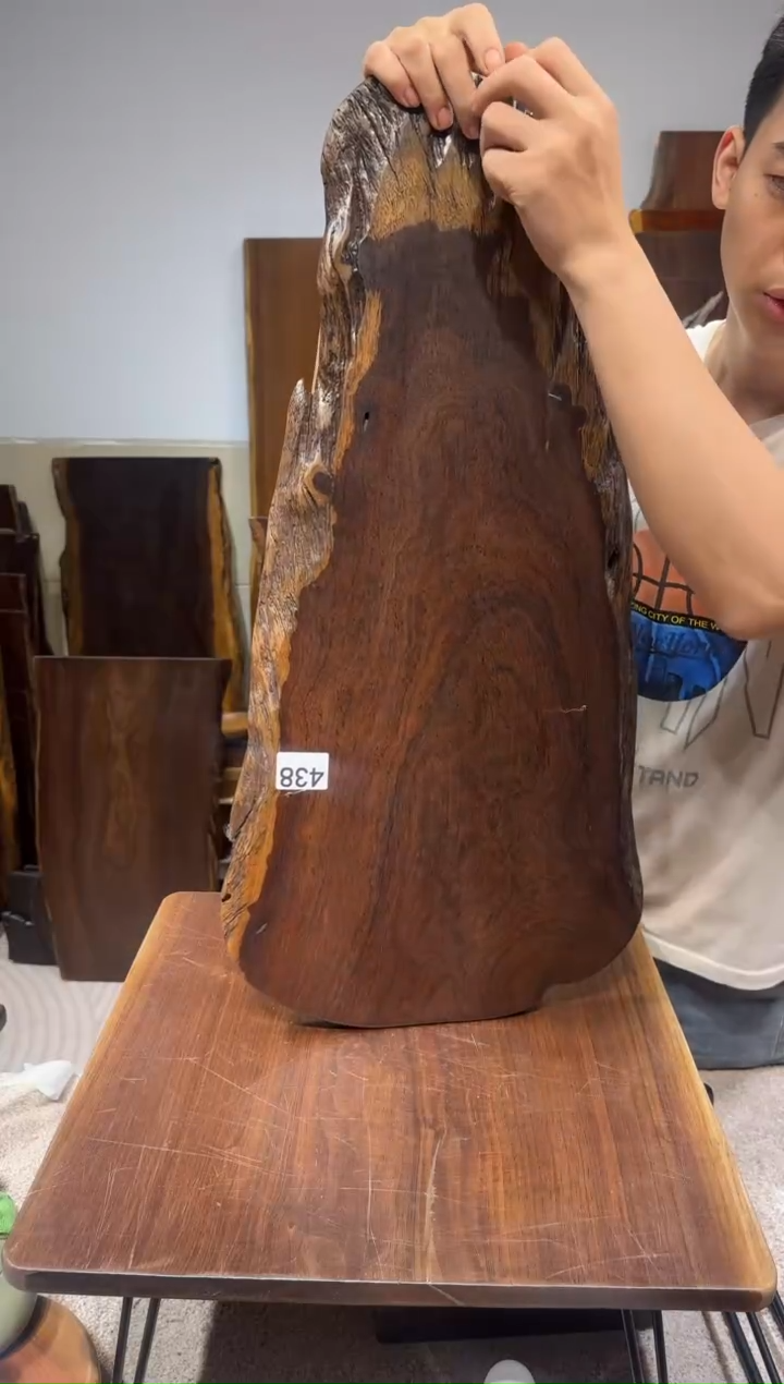 风车木（黑檀木）尺寸70*31*2.3编号438