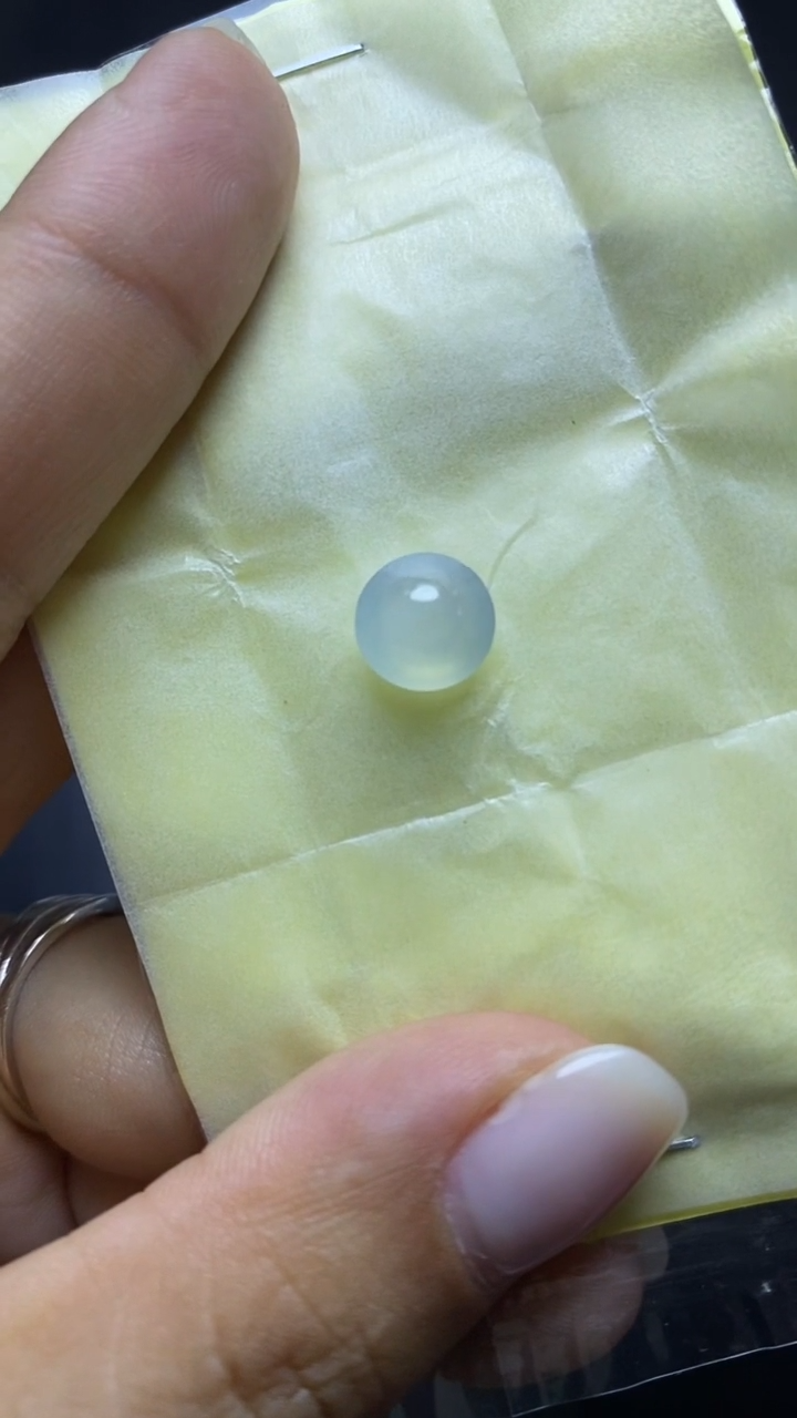 未镶嵌定制翡翠拍一发一