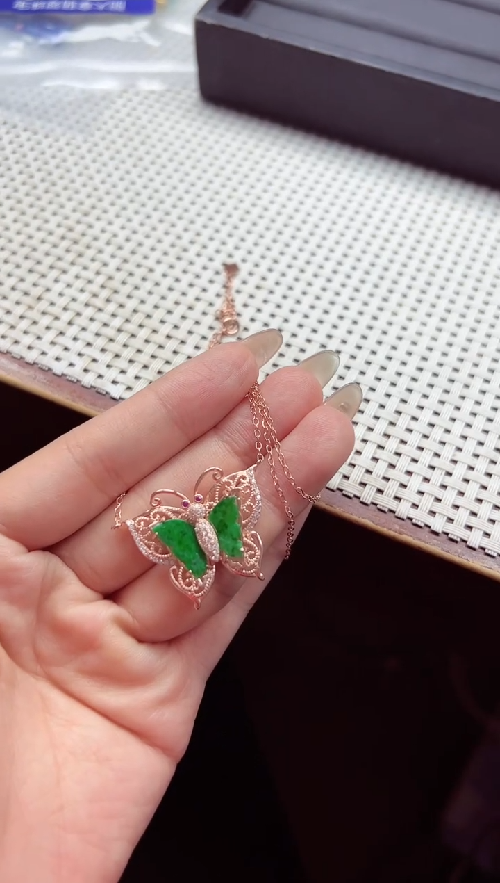 【闪购商品】翡翠颈饰银S925镶嵌颈饰