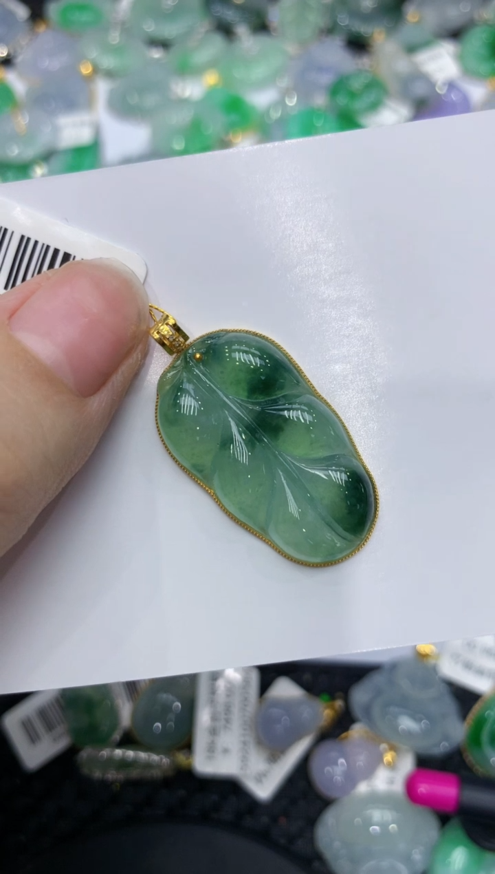 【闪购商品】翡翠颈饰18K金镶嵌11111111111111