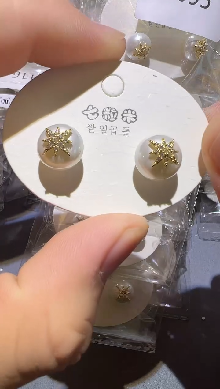 纯铜925银合成立方氧化锆F095